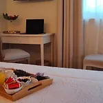 Relais Ca' Morenica 팜스테이 *