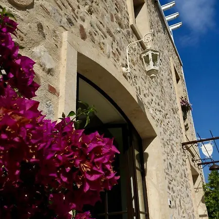 Relais Ca' Morenica Фермерский дом Валеджо-суль-Минчо