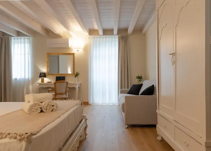 Alloggio per agriturismo Relais Ca' Morenica Valeggio sul Mincio