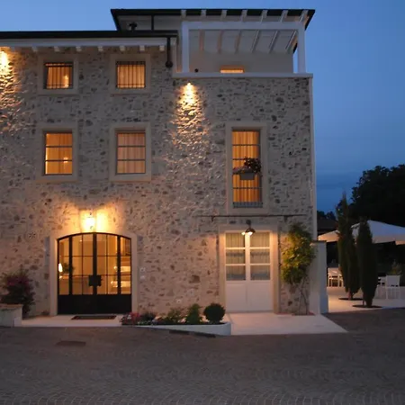 ファームステイ Relais Ca' Morenica