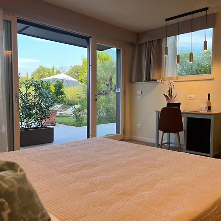Relais Ca' Morenica Farm stay *